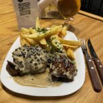 Vacío Braseado a la Pimienta con Fritas