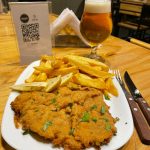 Milanesa de Carne con papas fritas